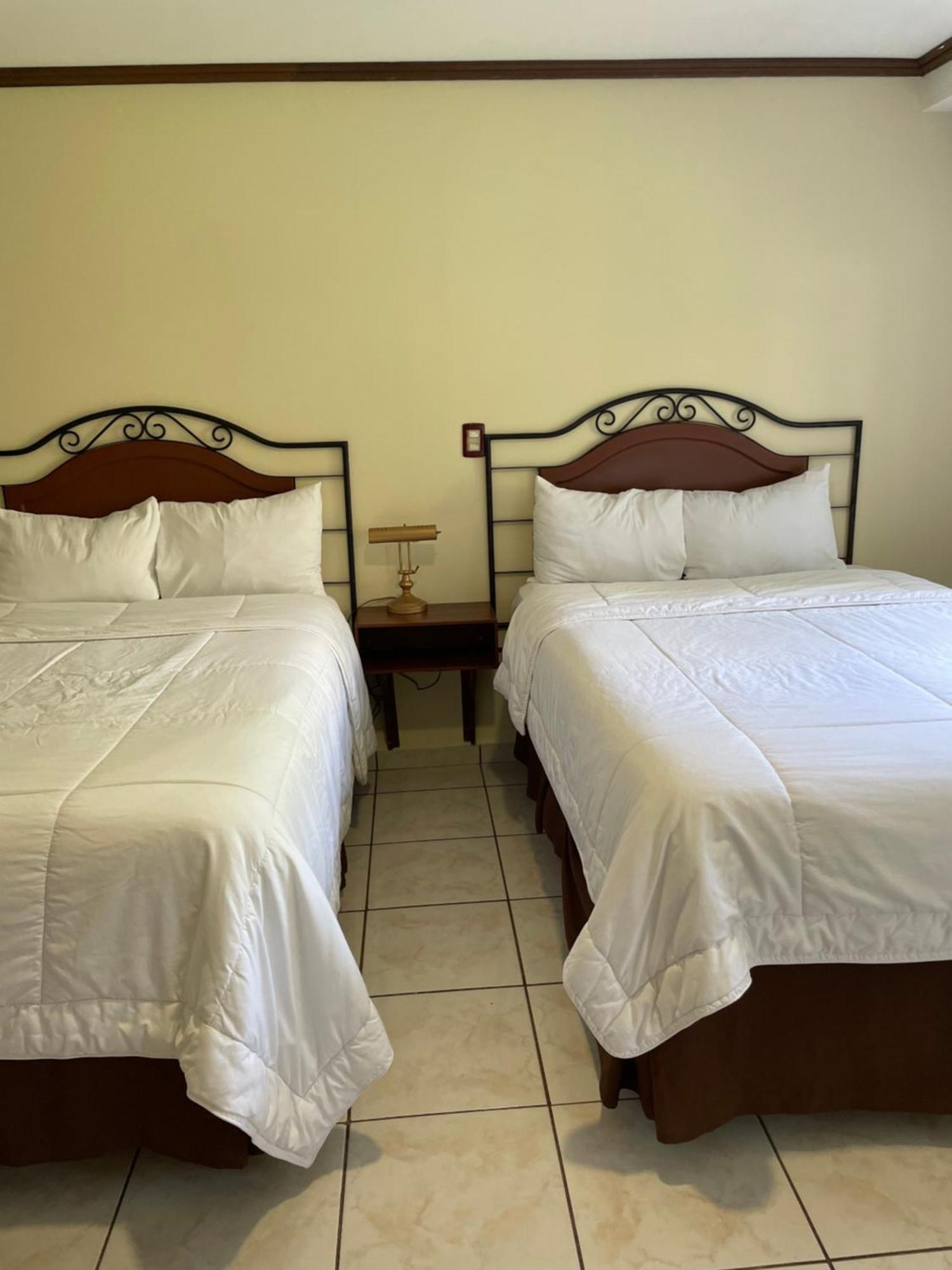 Hotel Gardenia Inn San Salvador Eksteriør bilde
