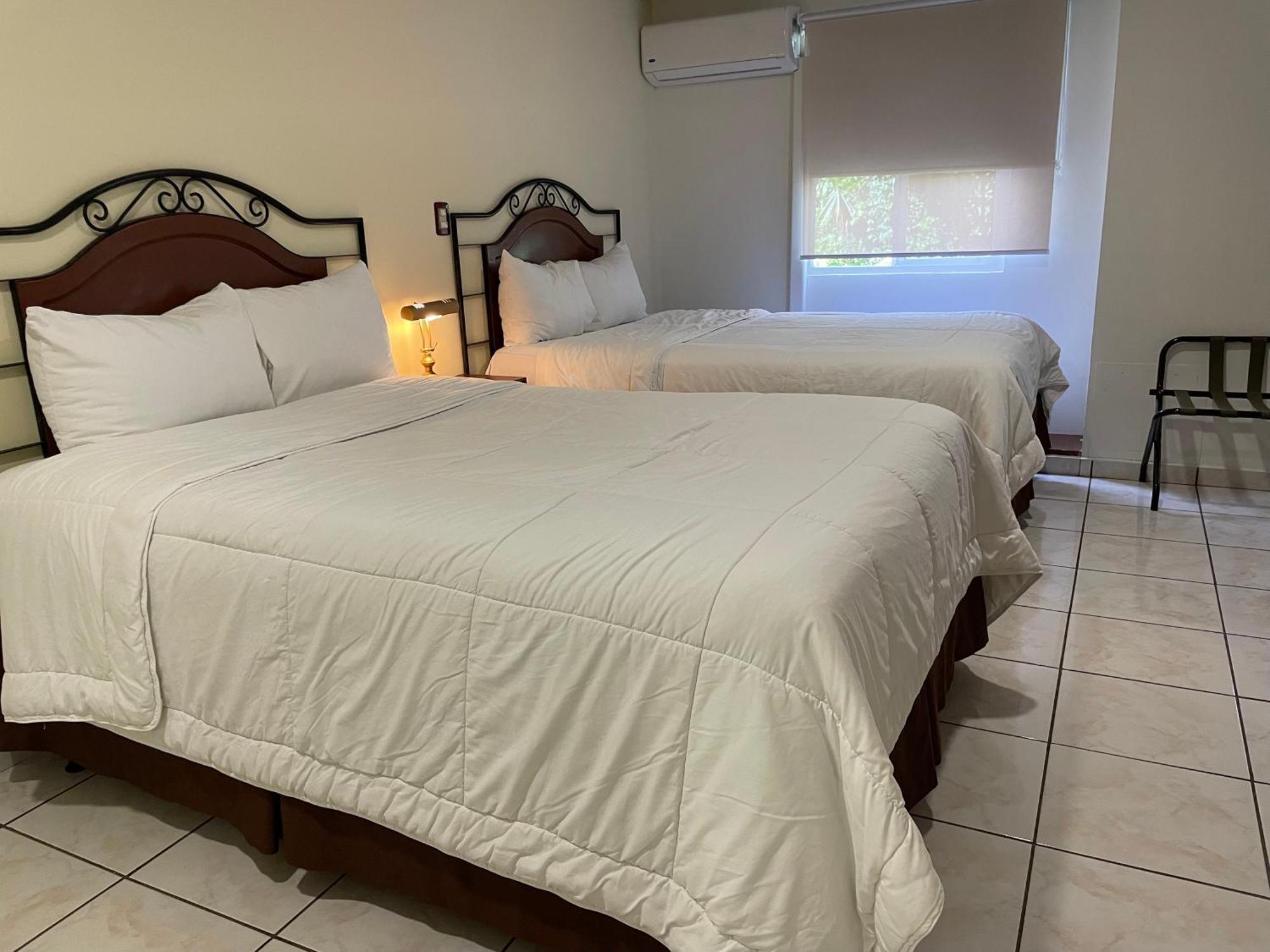 Hotel Gardenia Inn San Salvador Eksteriør bilde