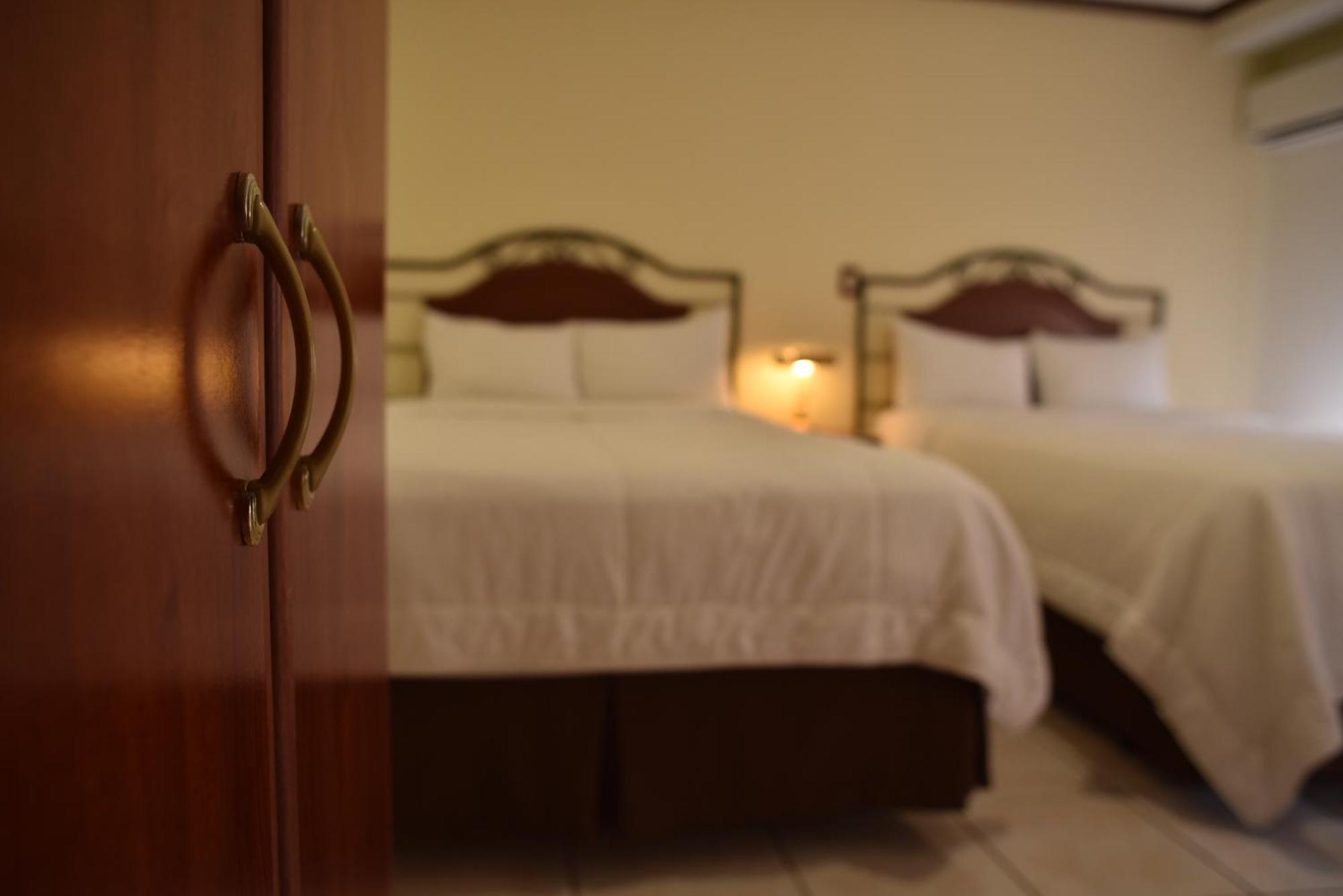 Hotel Gardenia Inn San Salvador Eksteriør bilde