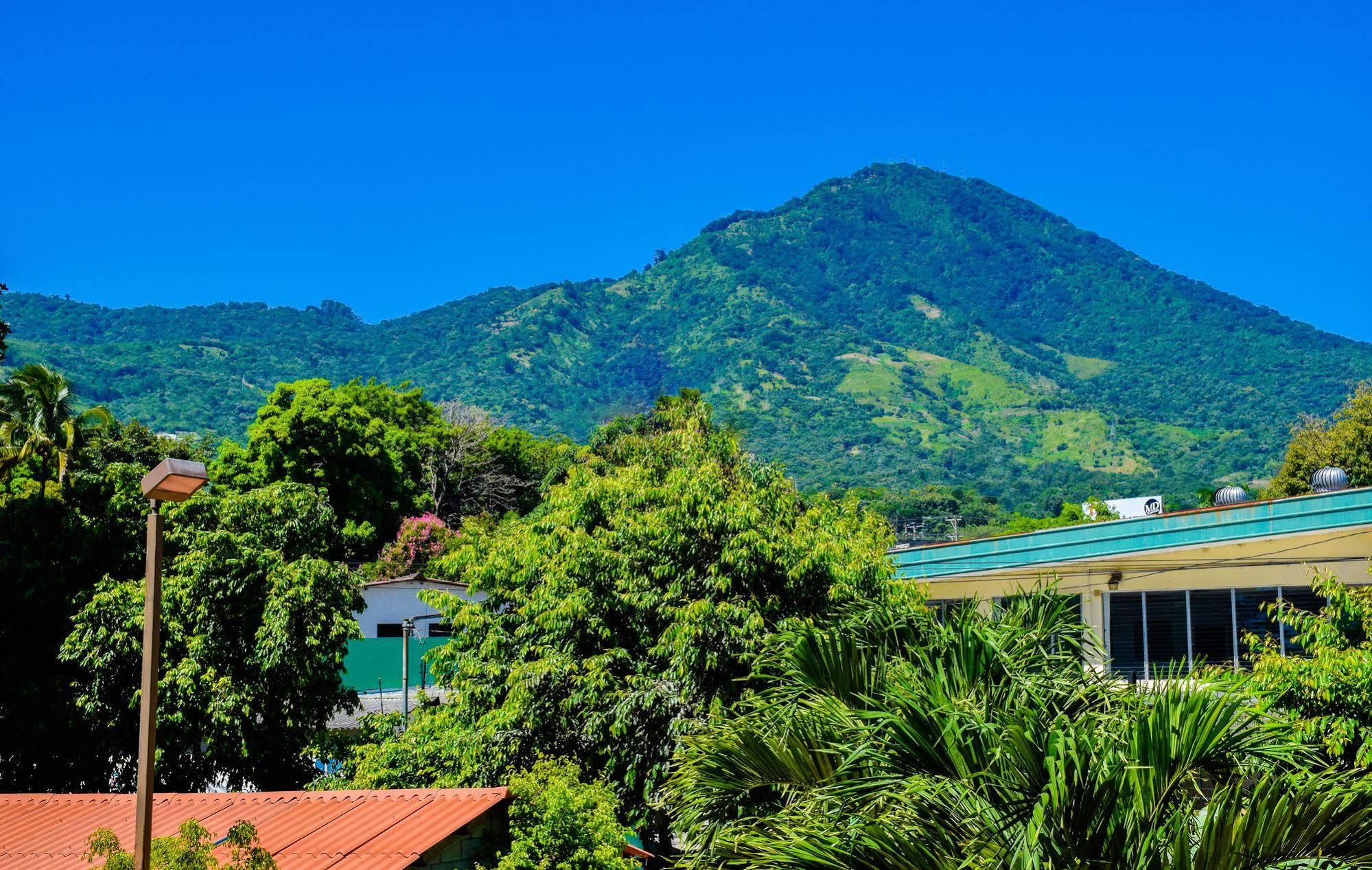 Hotel Gardenia Inn San Salvador Eksteriør bilde